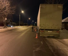 Автоинспекторы выясняют обстоятельства дорожно-транспортного происшествия в поселке Белоярский