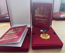 Мама пятерых детей из Заречного получила знак «Материнская доблесть» III степени