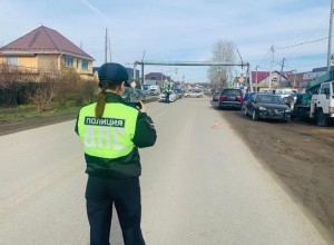 Сотрудники Госавтоинспекции Заречного устанавливают обстоятельства ДТП, в котором пострадал несовершеннолетний пешеход