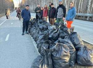 43 мешка мусора собрали зареченские активисты на берегу Белоярского водохранилища