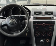 Mazda 3, 2004