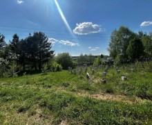 Продается земельный участок 10 соток в д.Гагарка возле реки